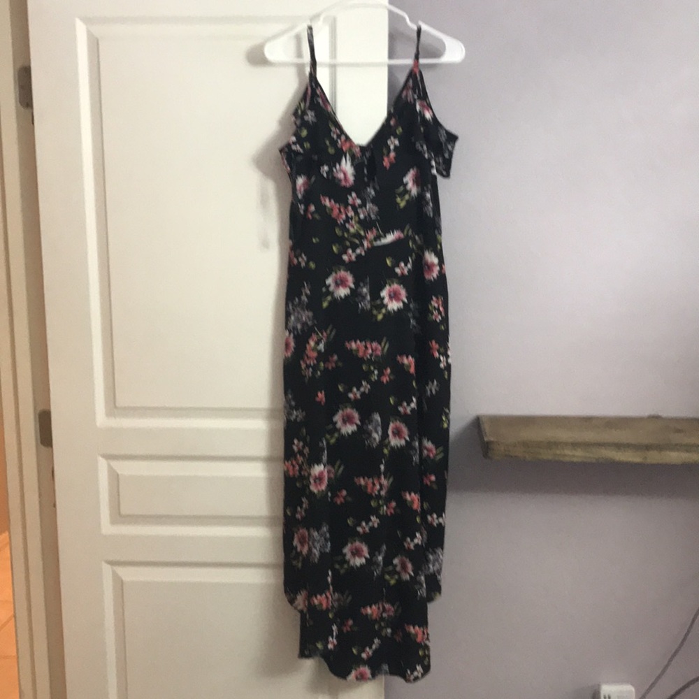 Floral romper with attached skirt - Picture 2 of 4